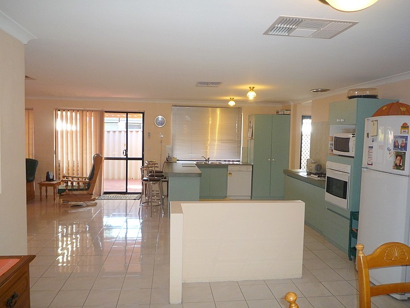 12 Dowerin Close, Beeliar WA 6164