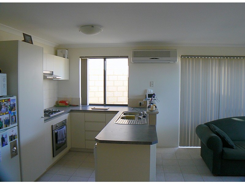 3/24 Bonito Place, Yangebup WA 6164