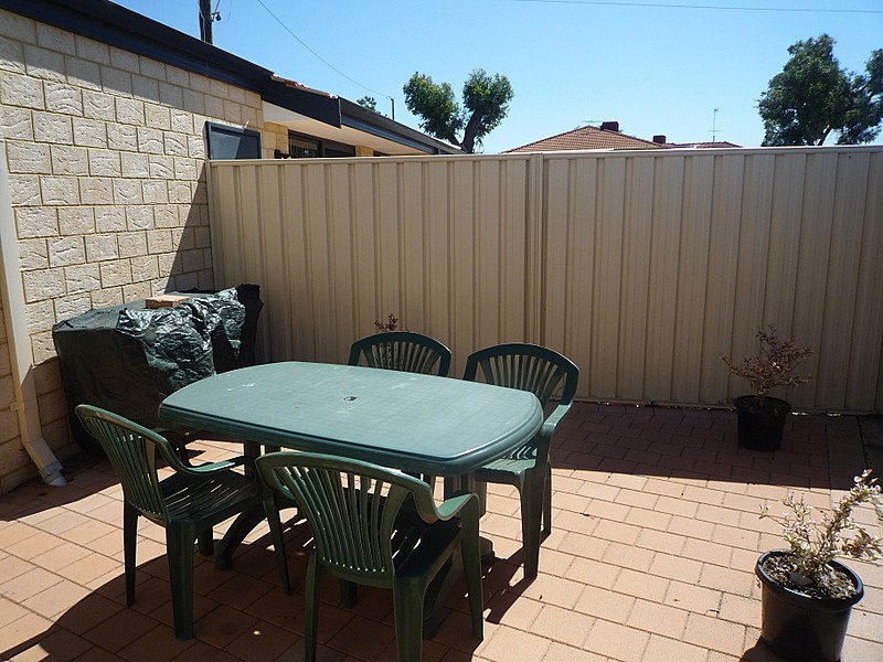 3/24 Bonito Place, Yangebup WA 6164
