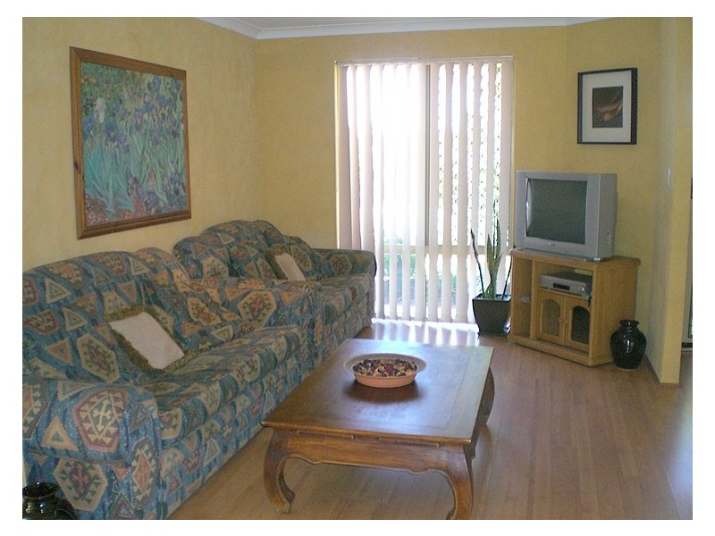 9 Pond Place, South Lake WA 6164