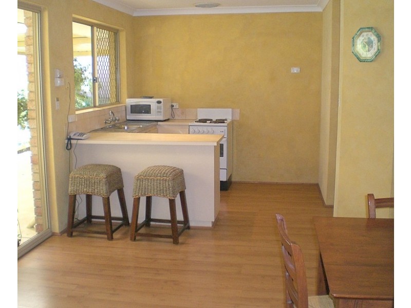 9 Pond Place, South Lake WA 6164