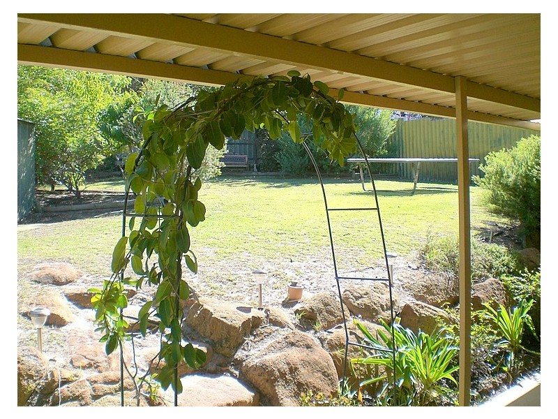 9 Pond Place, South Lake WA 6164