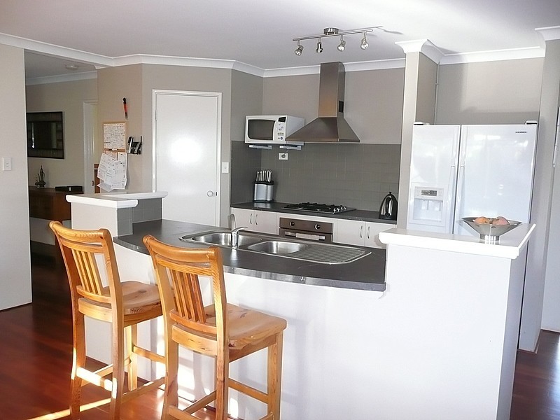 7 Boogalla Court, South Lake WA 6164