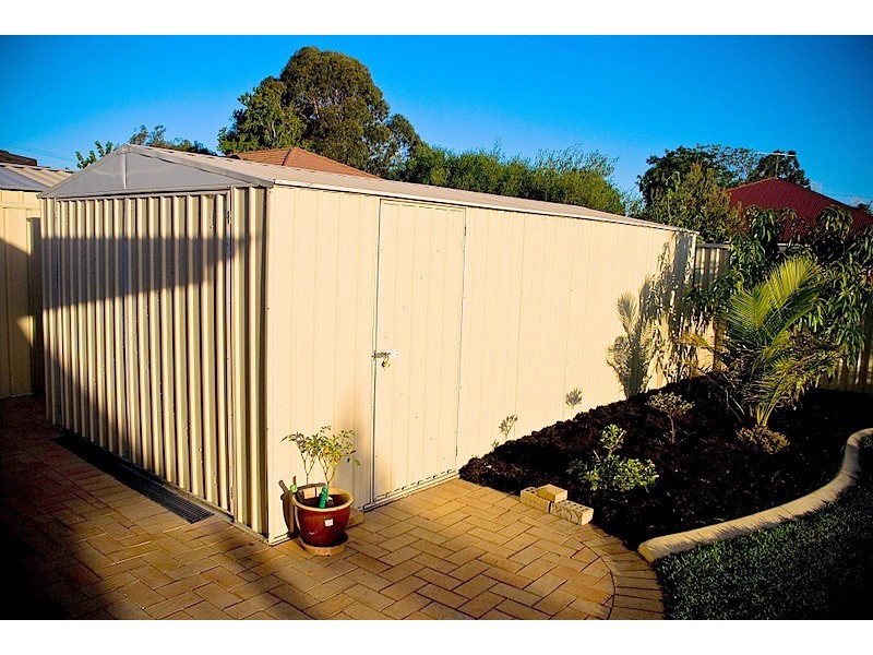 7 Boogalla Court, South Lake WA 6164