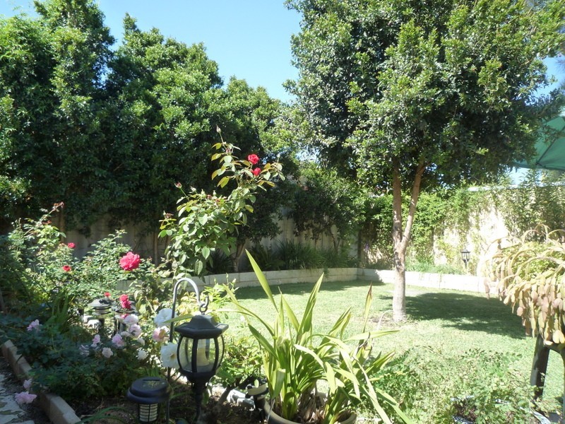 292 Yangebup Road, Yangebup WA 6164