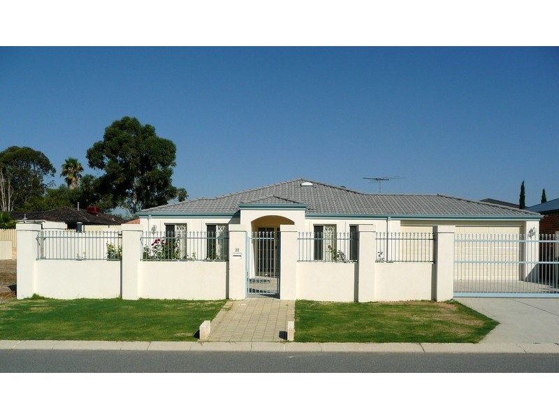 22 Beroona Way, South Lake WA 6164