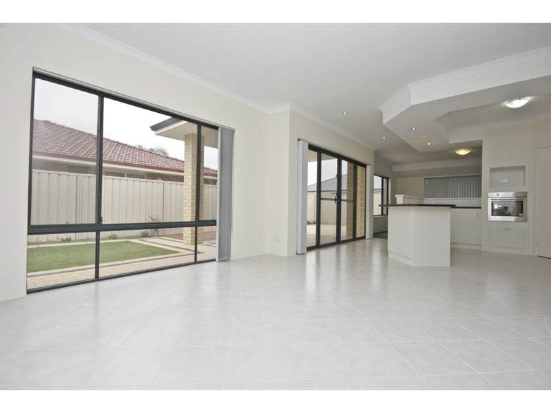 3 Caterpillar Road, Success WA 6164