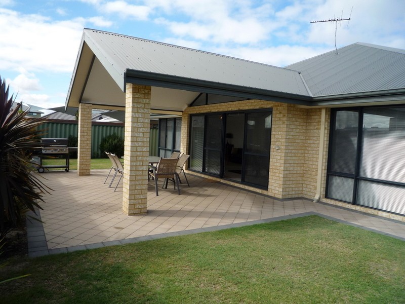 10 Cathedral Link, Aubin Grove WA 6164