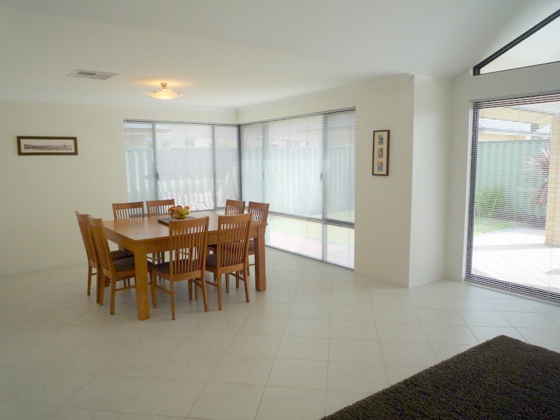 10 Cathedral Link, Aubin Grove WA 6164