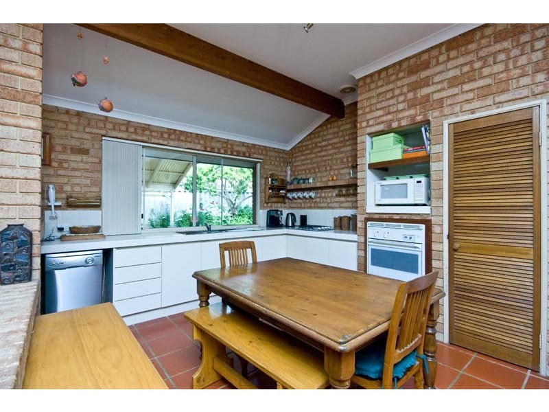 5 Manna Court, South Lake WA 6164