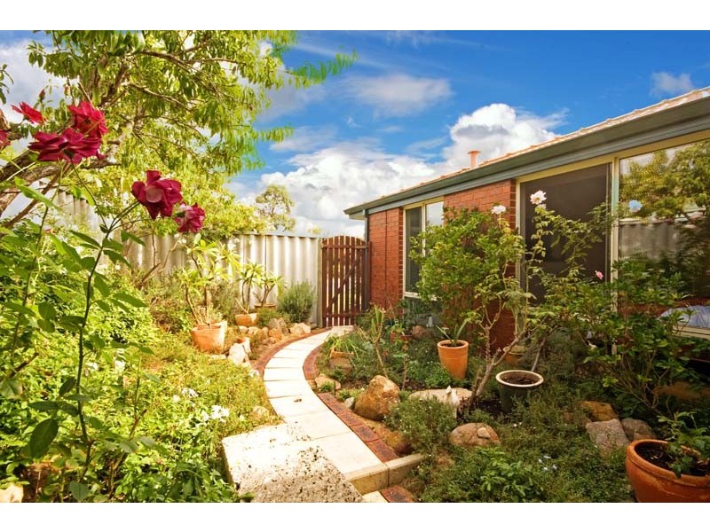 5 Manna Court, South Lake WA 6164