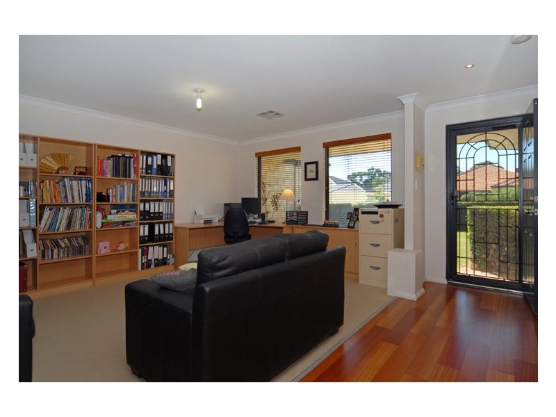 3 Colgrave Mews, South Lake WA 6164