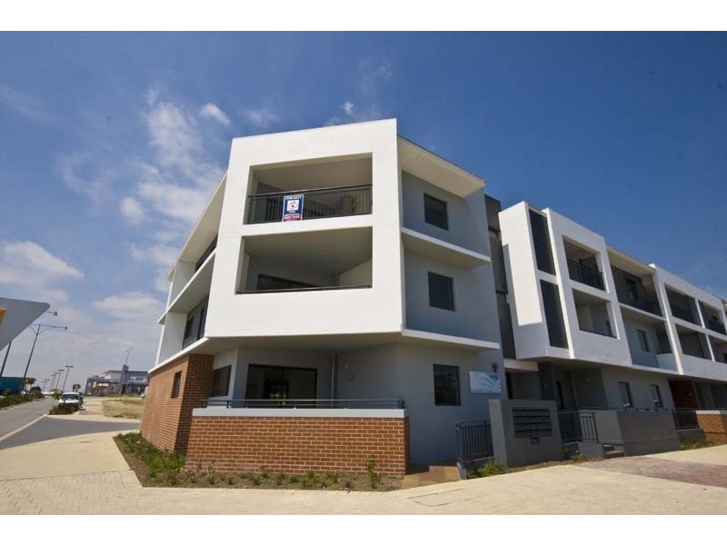 7/2 Stockton Bend, Cockburn Central WA 6164