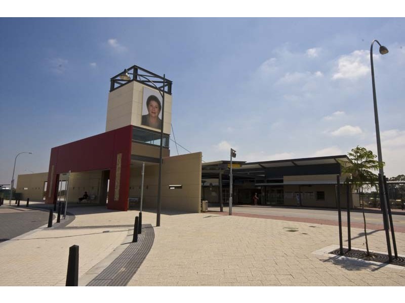 7/2 Stockton Bend, Cockburn Central WA 6164