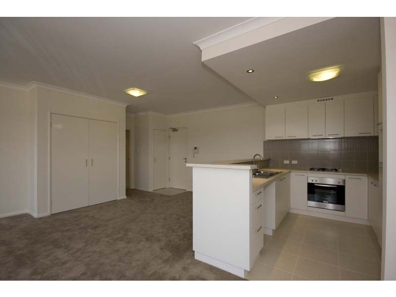 7/2 Stockton Bend, Cockburn Central WA 6164