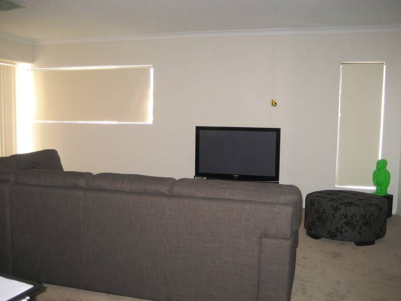 7/2 Stockton Bend, Cockburn Central WA 6164