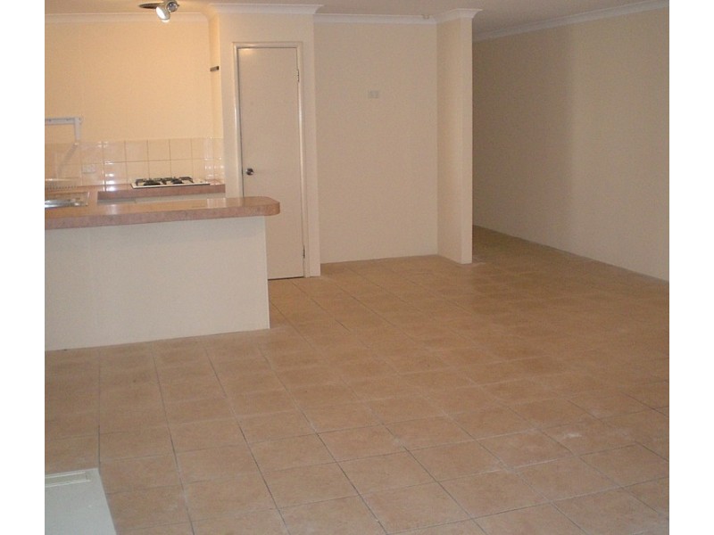 1 Impson Gardens, South Lake WA 6164