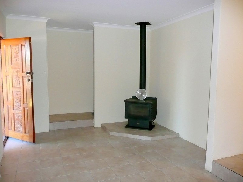 16 Tarndale Way, South Lake WA 6164