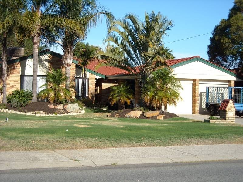 70 Elderberry Drive, South Lake WA 6164