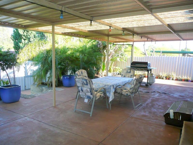 70 Elderberry Drive, South Lake WA 6164