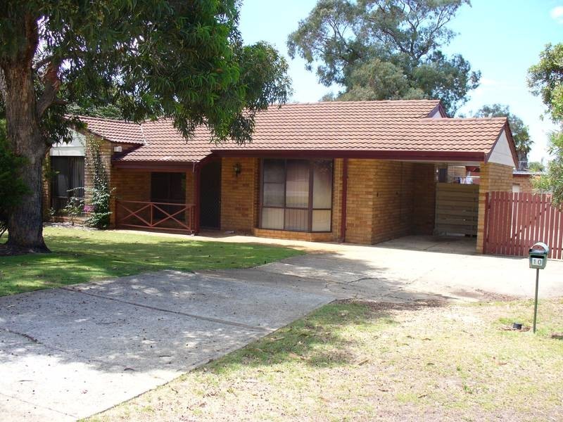 10 Grassbird Loop, Yangebup WA 6164