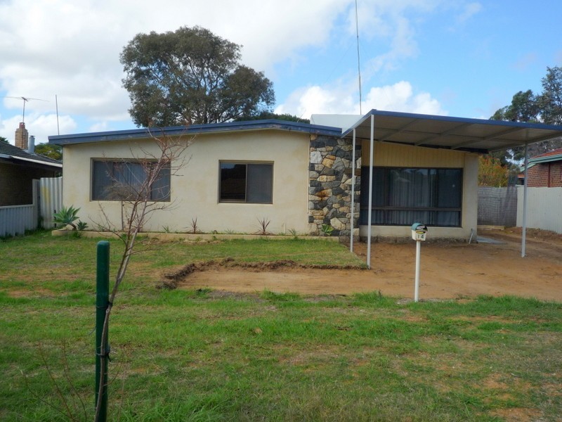 14 Packham Road, Hamilton Hill WA 6163
