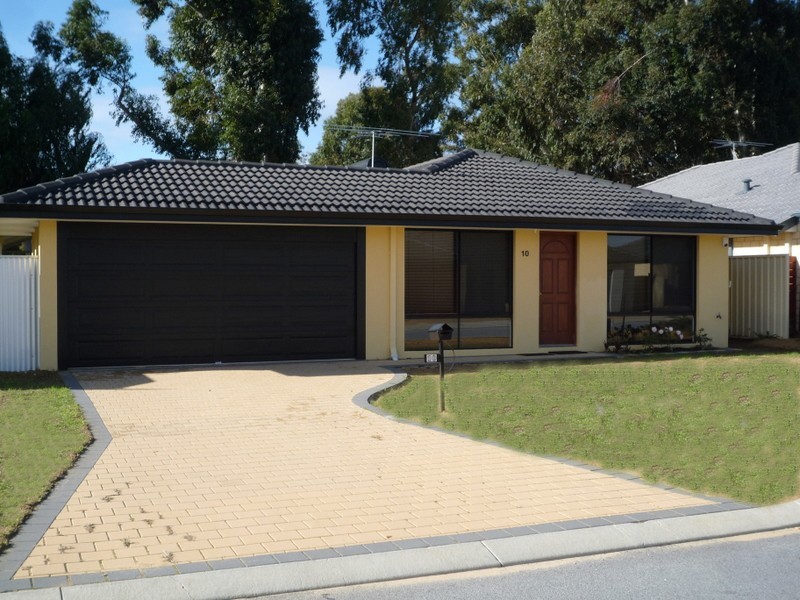 10 Milano Loop, Seville Grove WA 6112
