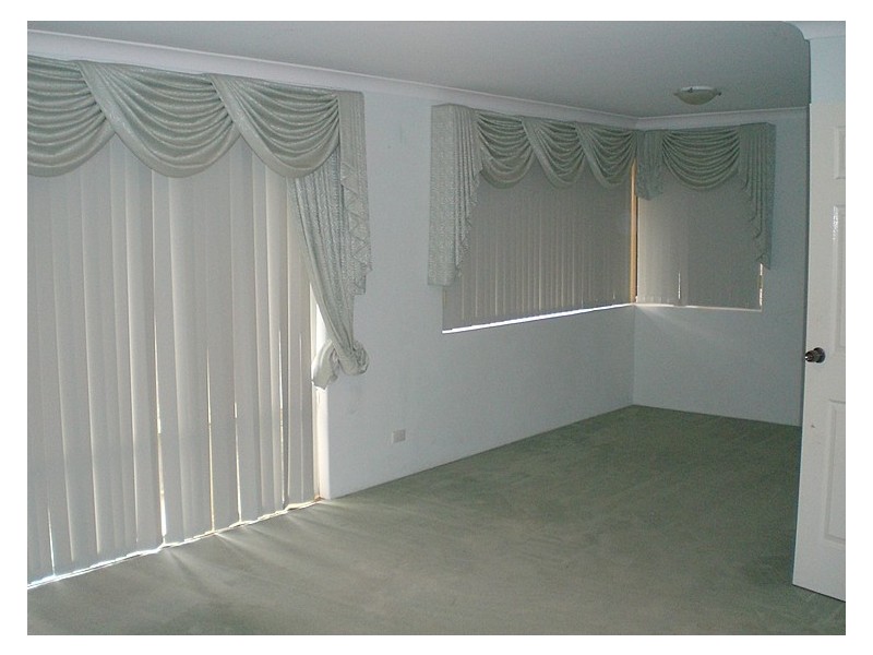 11 Muriel Court, Cockburn Central WA 6164