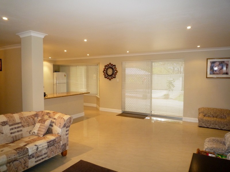 40 Dotterel Way, Yangebup WA 6164