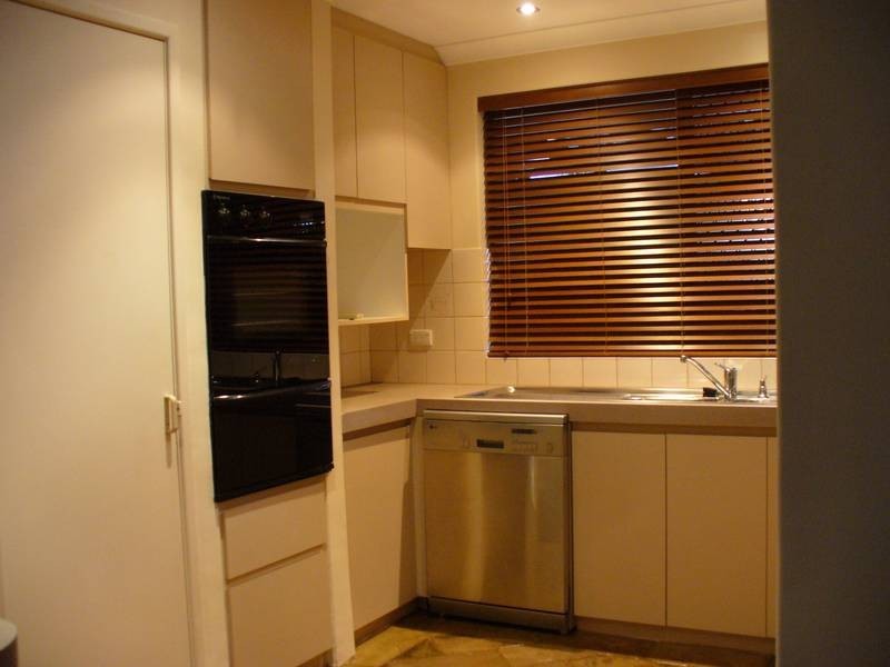 6 Gilchrist Avenue, Bibra Lake WA 6163