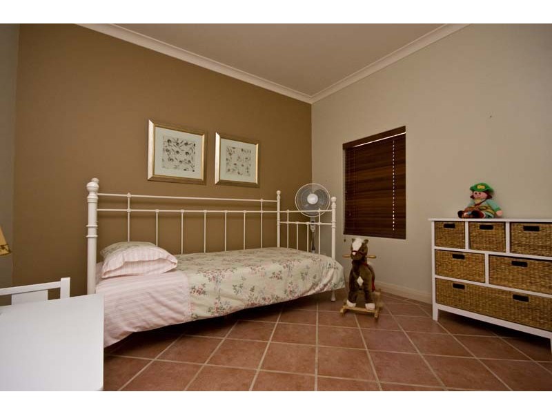 9 Orsulich Loop, Spearwood WA 6163