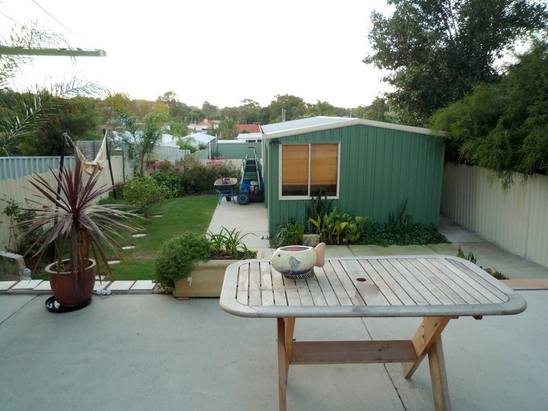 158 Cordelia Avenue, Coolbellup WA 6163