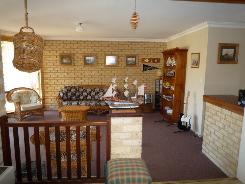 23 Browning Way, Munster WA 6166