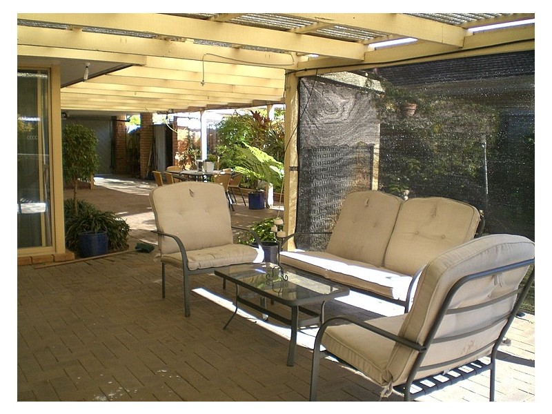 18 Bolderwood Drive, South Lake WA 6164