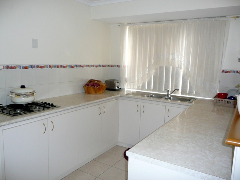 7 Pear Place, Spearwood WA 6163