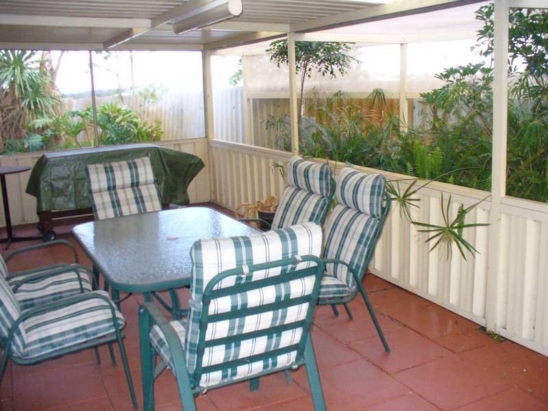 15 Meadowbank Tce, South Lake WA 6164