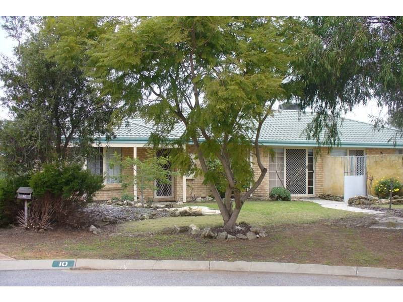 10 Jenniphur Court, Atwell WA 6164