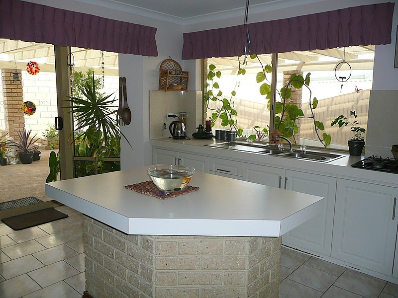 11A Jeavons Place, South Lake WA 6164