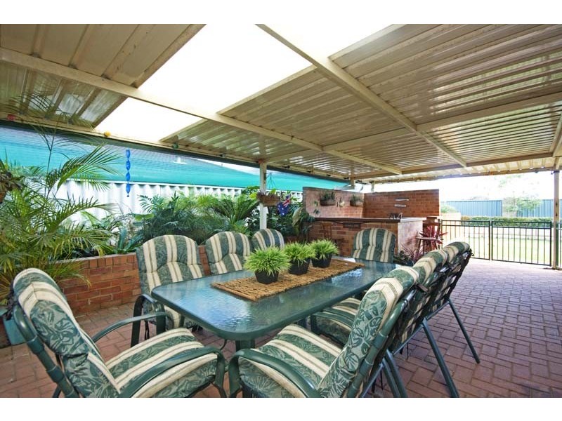 11 Ashwood Place, South Lake WA 6164