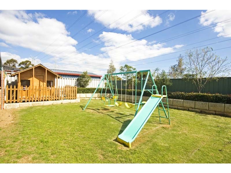 11 Ashwood Place, South Lake WA 6164