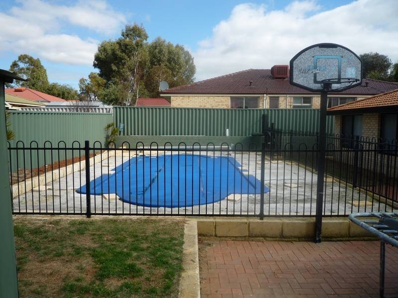 14 Oxalis Grove, Beeliar WA 6164