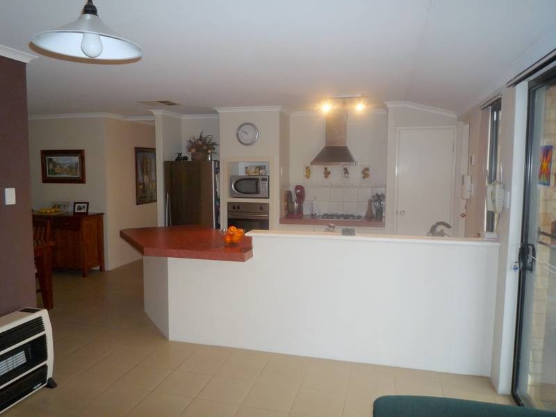14 Oxalis Grove, Beeliar WA 6164