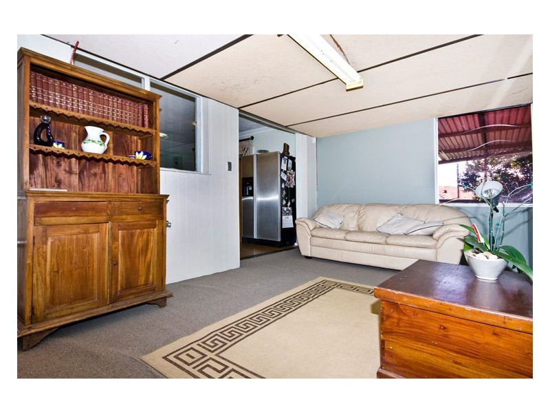 98 Doolette Street, Spearwood WA 6163