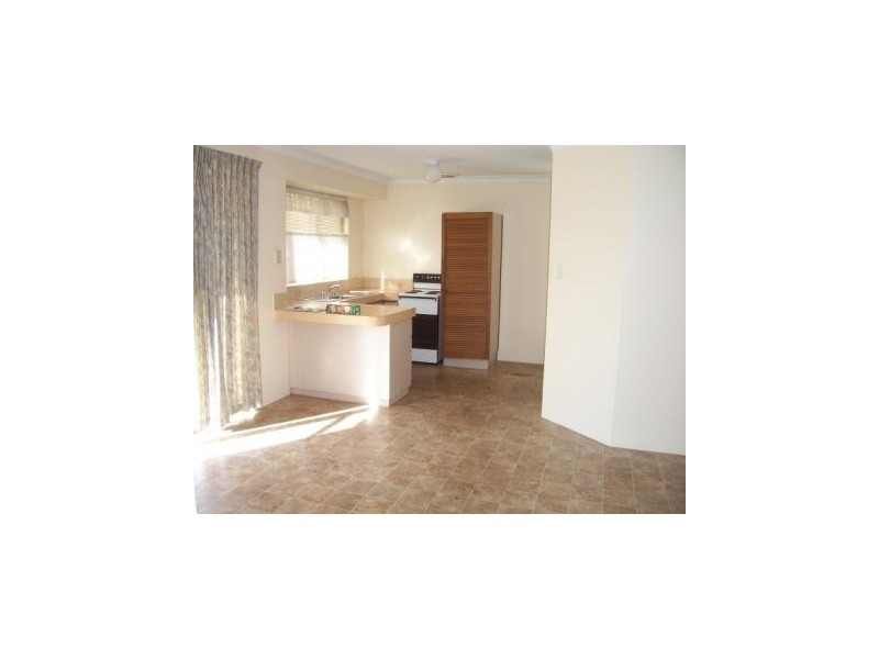 28 Corringle Grove, South Lake WA 6164