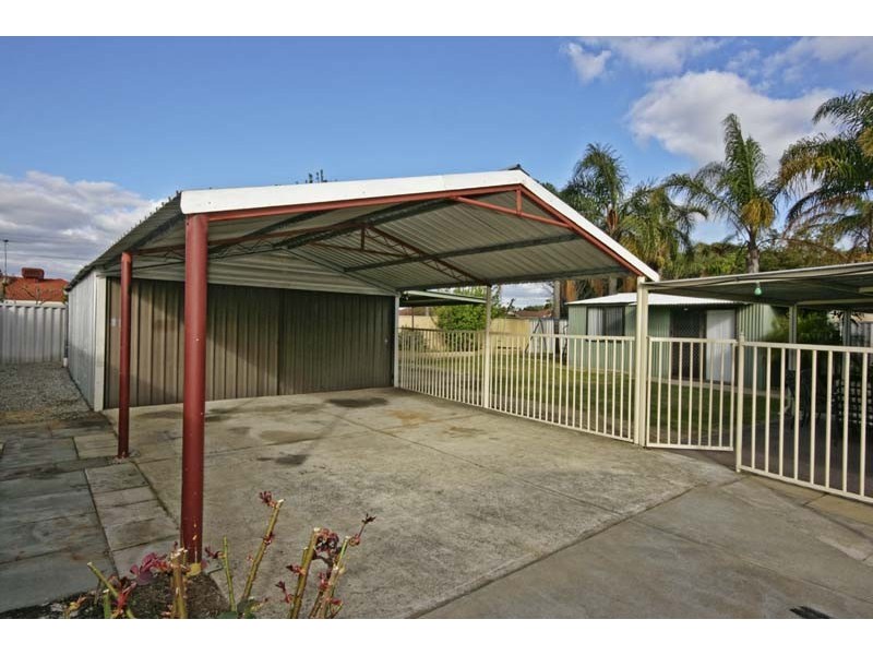 47 Moondarra Circle, South Lake WA 6164