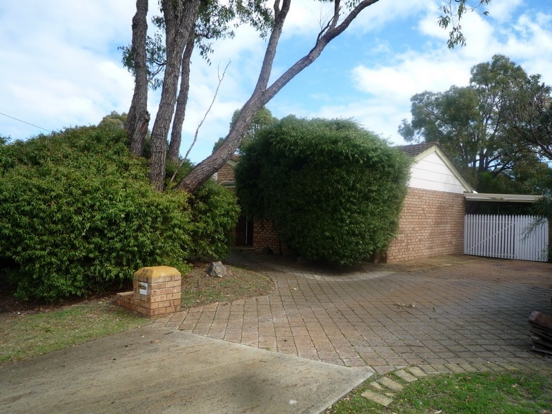 30 Manberry Way, Yangebup WA 6164