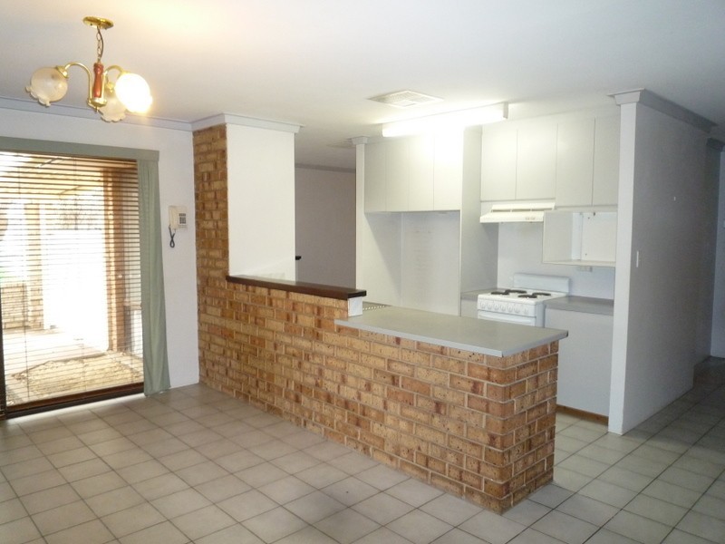 30 Manberry Way, Yangebup WA 6164