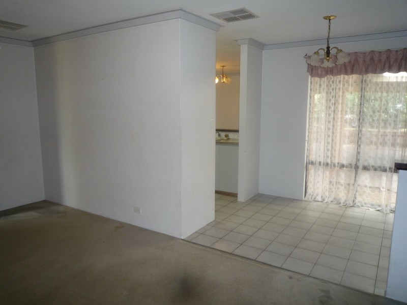 30 Manberry Way, Yangebup WA 6164