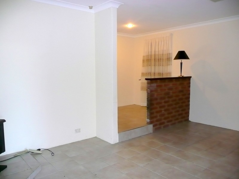 16 Tarndale Way, South Lake WA 6164