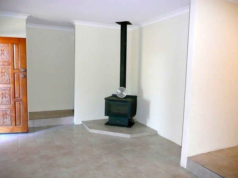 16 Tarndale Way, South Lake WA 6164